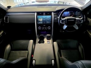Land Rover Discovery D300 R-Dynamic HSE - Image 13