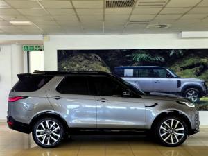 Land Rover Discovery D300 R-Dynamic HSE - Image 2