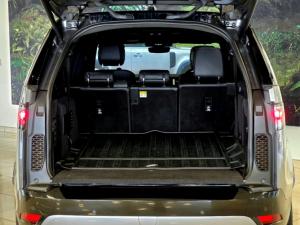 Land Rover Discovery D300 R-Dynamic HSE - Image 9
