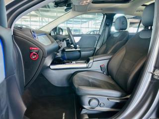 Mercedes-Benz GLA GLA200d Progressive