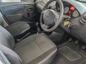 Nissan NP200 1.6i - Image 5