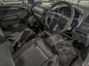 Isuzu D-Max Gen 6 250C single cab Fleetside - Image 6