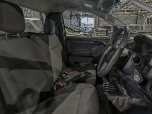 Isuzu D-Max Gen 6 250C single cab Fleetside - Image 7