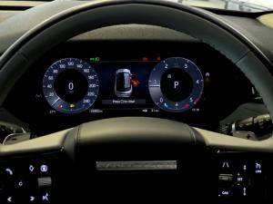 Land Rover Range Rover Velar D200 Dynamic SE - Image 13