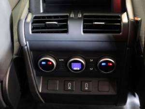 Land Rover Defender 130 D350 X-Dynamic HSE - Image 18