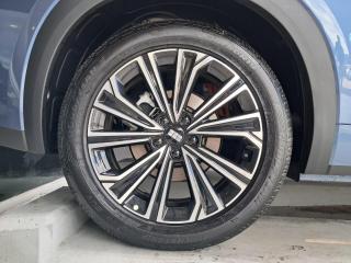 Geely E5 EM-i Apex