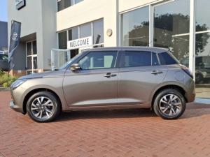 Suzuki Swift 1.2 GLX manual - Image 2