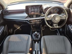 Suzuki Swift 1.2 GLX manual - Image 7