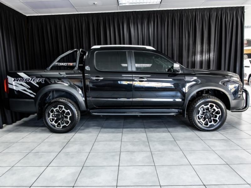 JAC Medium commercial T9 2.0CTI double cab 4WD Hunter