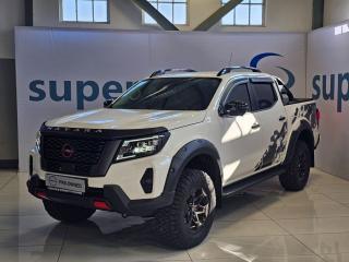 Nissan Navara 2.5DDTi double cab Pro-4X 4x4 Warrior