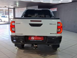Toyota Hilux 2.8GD-6 double cab Raider auto - Image 5