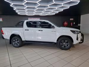 Toyota Hilux 2.8GD-6 double cab Raider auto - Image 3