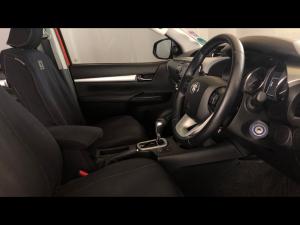 Toyota Hilux 2.8GD-6 double cab 4x4 Raider auto - Image 10