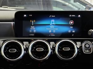 Mercedes-Benz A-Class A200 sedan Progressive - Image 10