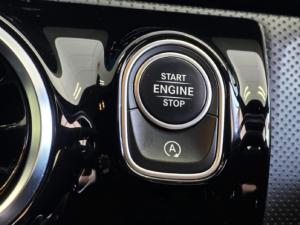 Mercedes-Benz A-Class A200 sedan Progressive - Image 4
