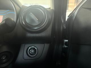 Renault Kwid 1.0 10 Anniversary Edition auto