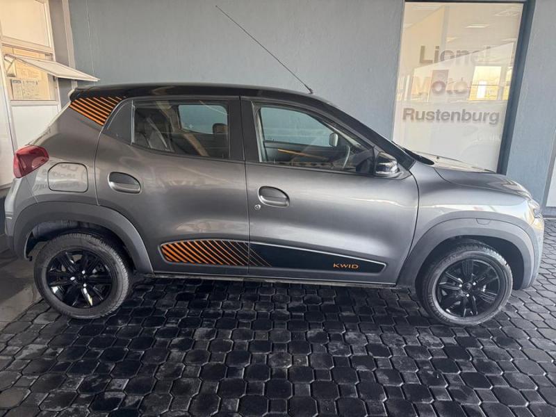 Renault Kwid Kwid 1.0 10 Anniversary Edition auto