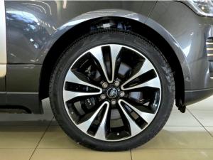 Land Rover Range Rover Autobiography Fifty SDV8 - Image 4