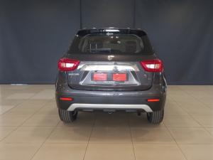 Suzuki Vitara Brezza 1.5 GLX - Image 5