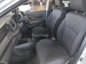 Suzuki Ertiga 1.5 GA - Image 18