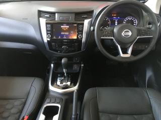 Nissan Navara 2.5DDTi double cab LE Plus