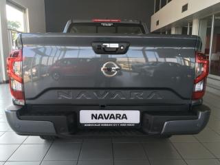 Nissan Navara 2.5DDTi double cab LE Plus