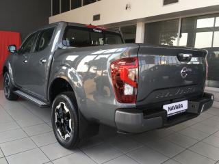 Nissan Navara 2.5DDTi double cab LE Plus
