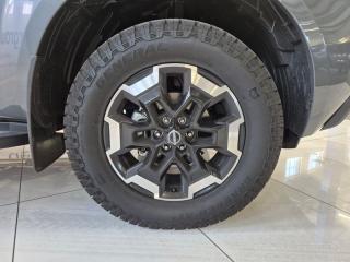 Nissan Navara 2.5DDTi double cab LE Plus