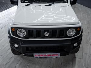 Suzuki Jimny 1.5 GLX AllGrip 3-door auto - Image 10