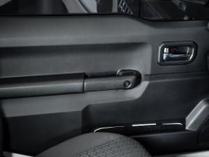 Suzuki Jimny 1.5 GLX AllGrip 3-door auto - Image 29