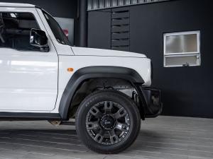Suzuki Jimny 1.5 GLX AllGrip 3-door auto - Image 7