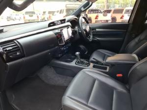 Toyota Hilux 2.8GD-6 double cab 4x4 Legend auto - Image 7