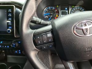 Toyota Hilux 2.8GD-6 double cab 4x4 Legend auto - Image 9