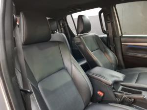 Toyota Hilux 2.8GD-6 double cab 4x4 Legend auto - Image 12