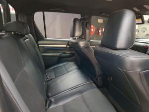 Toyota Hilux 2.8GD-6 double cab 4x4 Legend auto - Image 13