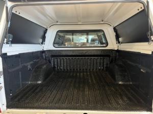 Nissan Navara 2.5DDTi double cab SE Plus manual - Image 7