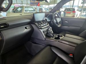 Toyota Land Cruiser 300 3.3D GR-Sport - Image 7