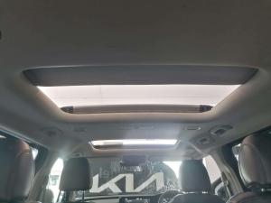 Kia Carnival 2.2 Crdi SXL automatic - Image 17