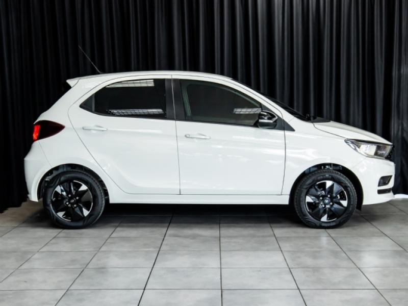 Tata Tiago Tiago 1.2 XT manual