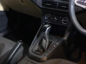 Volkswagen Polo sedan 1.6 auto - Image 13
