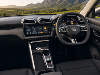 MG ZS Pro 1.5T Luxury