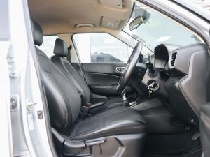Hyundai Venue 1.0T Fluid manual - Image 14