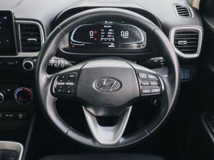 Hyundai Venue 1.0T Fluid manual - Image 18