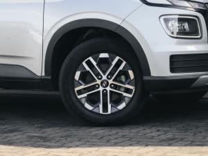 Hyundai Venue 1.0T Fluid manual - Image 2