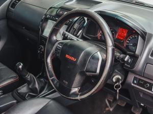 Isuzu D-Max 250 double cab X-Rider - Image 20