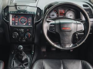Isuzu D-Max 250 double cab X-Rider - Image 25