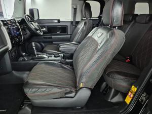 Toyota FJ Cruiser FJ Cruiser - Image 9