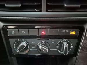 Volkswagen T-CROSS 1.0 TSI Comfortline DSG - Image 19