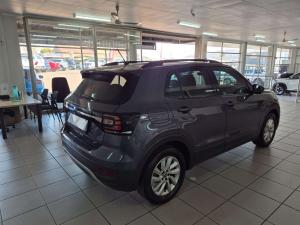 Volkswagen T-CROSS 1.0 TSI Comfortline DSG - Image 6