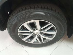 Toyota Fortuner 2.8GD-6 Raised Body automatic - Image 10